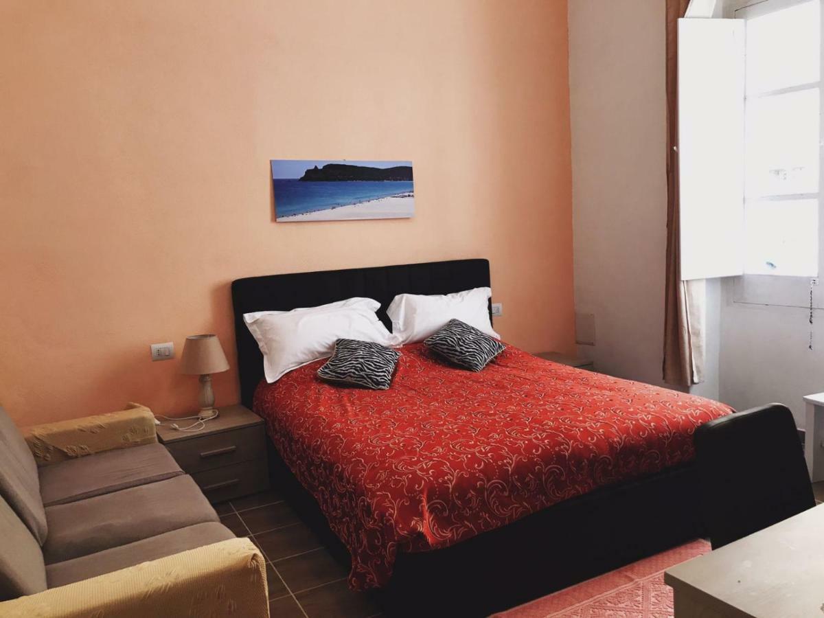 Boutique Oriente Express Hotel Cagliari Ngoại thất bức ảnh