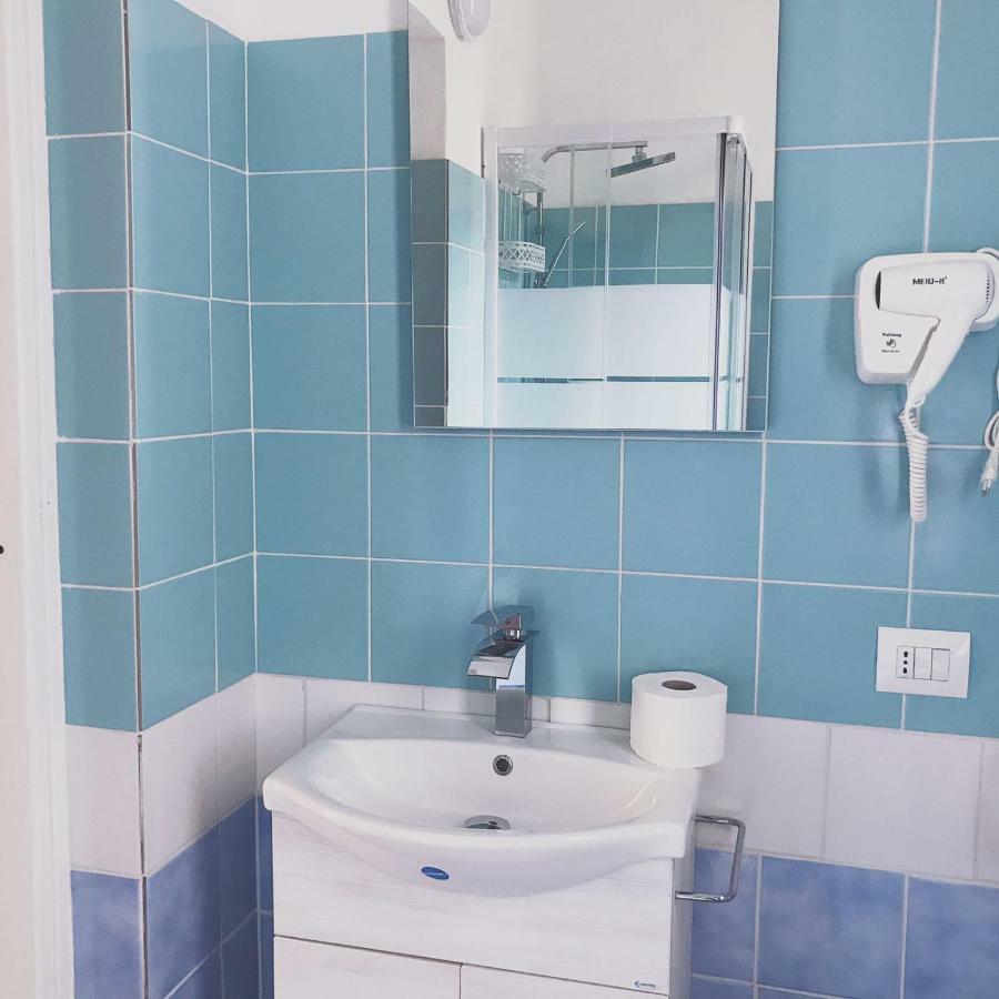 Boutique Oriente Express Hotel Cagliari Ngoại thất bức ảnh