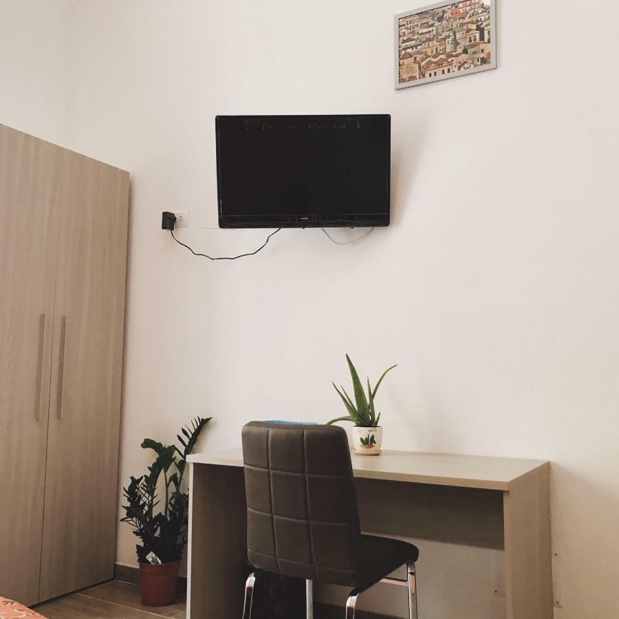 Boutique Oriente Express Hotel Cagliari Ngoại thất bức ảnh